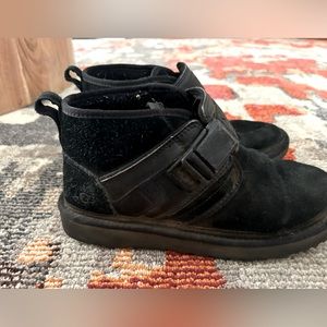 Ugg men’s boots. Size 9